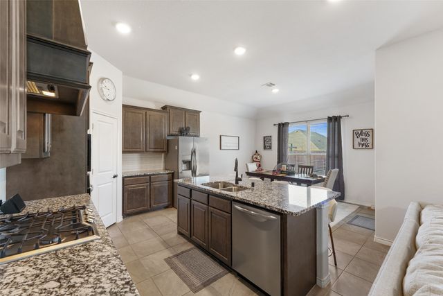 3215 Larkin Lane, Forney, TX 75126