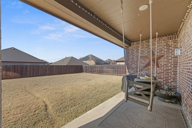 3215 Larkin Lane, Forney, TX 75126