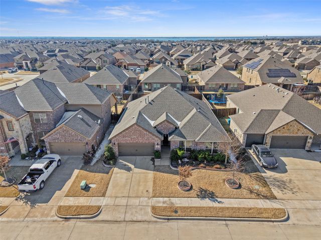 3215 Larkin Lane, Forney, TX 75126