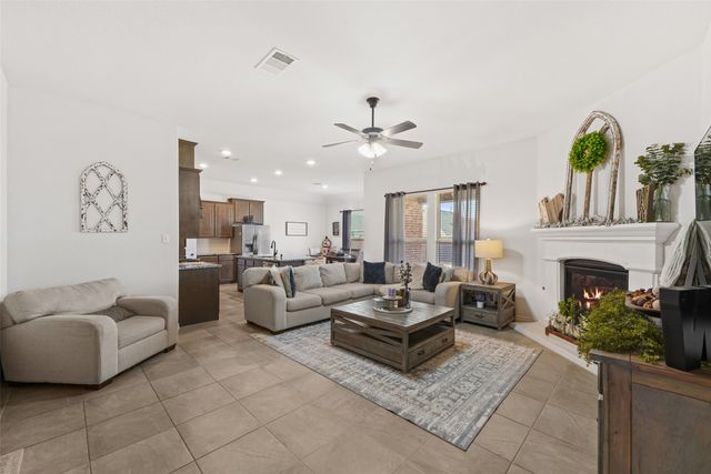 3215 Larkin Lane, Forney, TX 75126