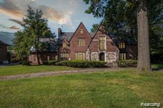 19565 Cumberland Way, Detroit, MI 48203