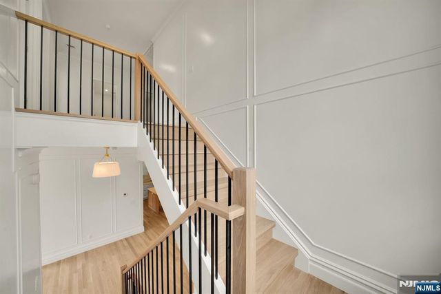 331 Martom Road, Wyckoff, NJ 07481