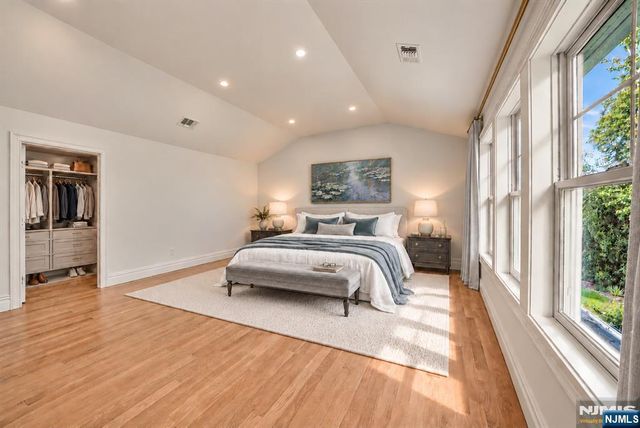 331 Martom Road, Wyckoff, NJ 07481