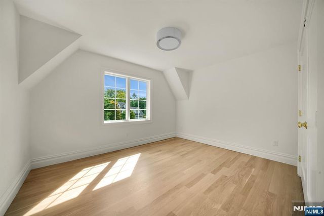 331 Martom Road, Wyckoff, NJ 07481