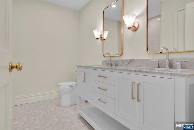 331 Martom Road, Wyckoff, NJ 07481