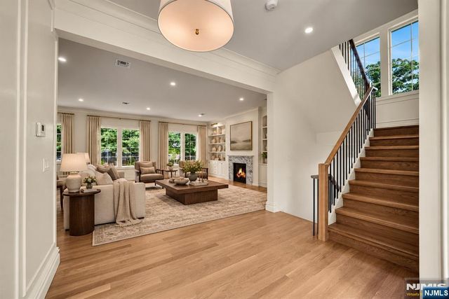 331 Martom Road, Wyckoff, NJ 07481