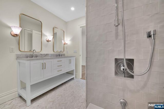 331 Martom Road, Wyckoff, NJ 07481