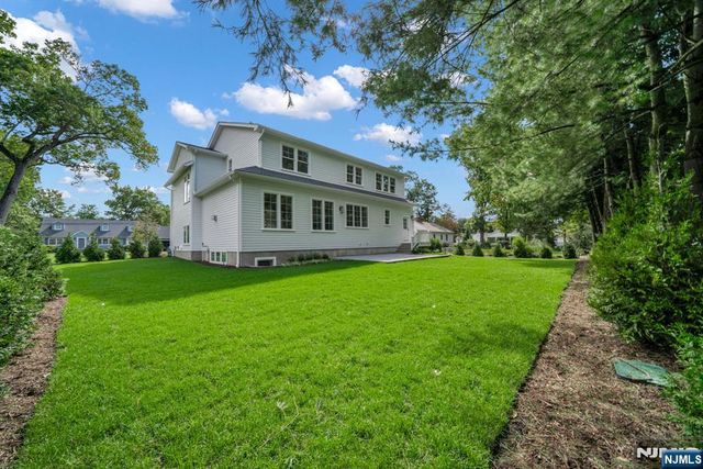 331 Martom Road, Wyckoff, NJ 07481