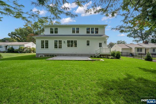 331 Martom Road, Wyckoff, NJ 07481
