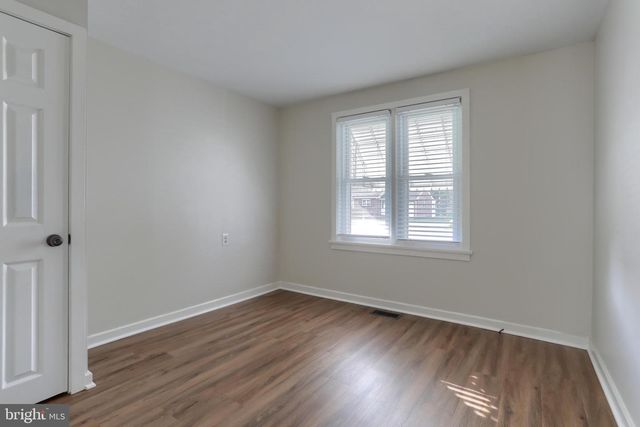 811 E LEHMAN ST, Lebanon, PA 17046