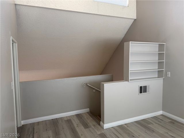 5206 Golden Lane D, Las Vegas, NV 89119