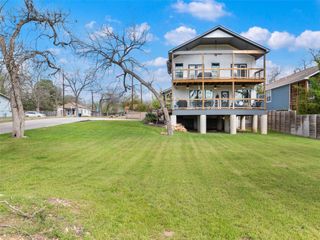 502 E Basel ST, New Braunfels, TX 78130