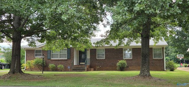 308 Plymouth Road, Huntsville, AL 35811