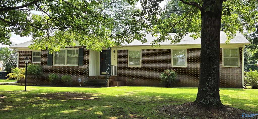 308 Plymouth Road, Huntsville, AL 35811