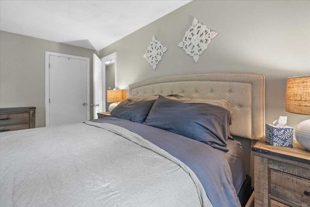 120 Ivy Lane, Northbridge, MA 01588
