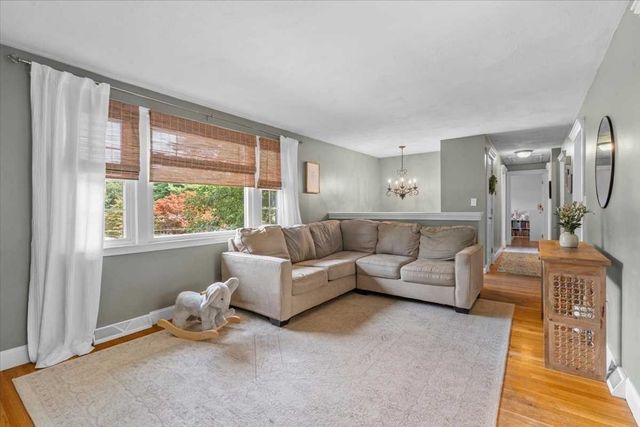 120 Ivy Lane, Northbridge, MA 01588