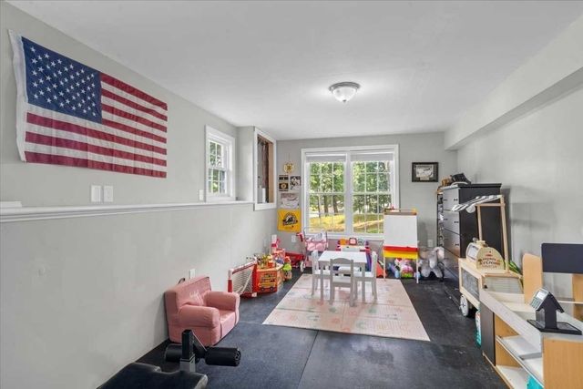 120 Ivy Lane, Northbridge, MA 01588