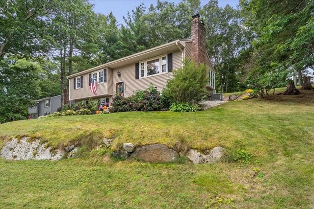 120 Ivy Lane, Northbridge, MA 01588