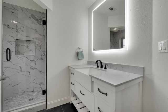 1690 Lynn Lane, Lucas, TX 75002