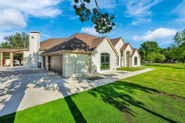 1690 Lynn Lane, Lucas, TX 75002