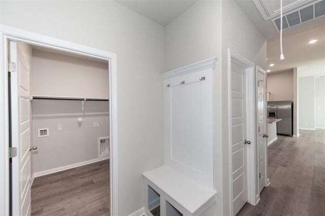 403 Cross Barn BLVD B, Buda, TX 78610