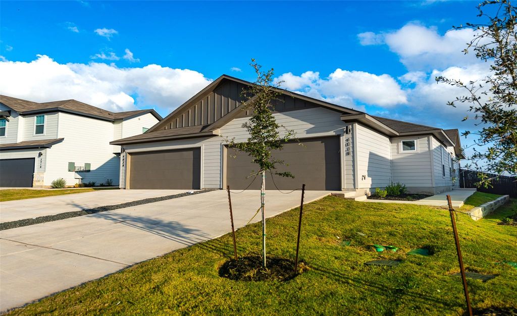 403 Cross Barn BLVD B, Buda, TX 78610