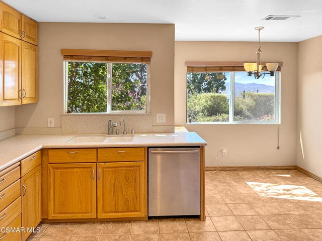 2161 Stoneman Street, Simi Valley, CA 93065