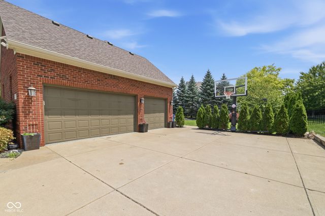 10285 Normandy Court, Fishers, IN 46040