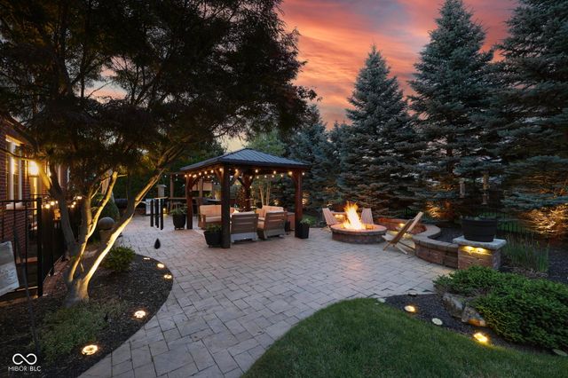 10285 Normandy Court, Fishers, IN 46040