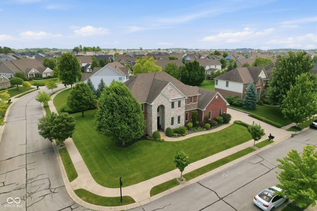 10285 Normandy Court, Fishers, IN 46040