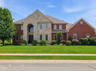 10285 Normandy Court, Fishers, IN 46040