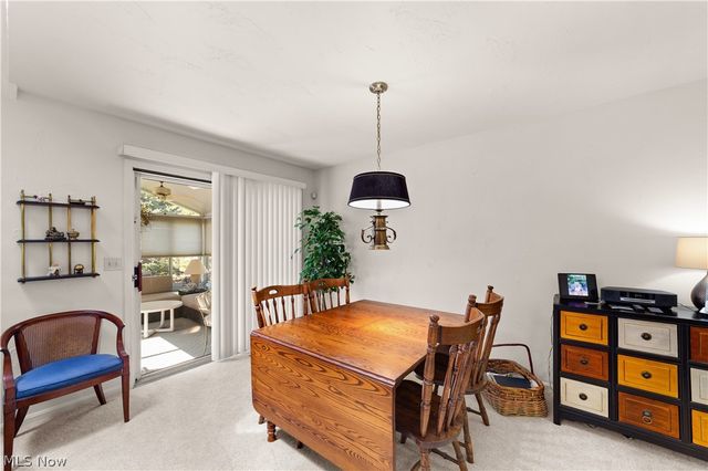 5800 Ridgeview Lane, Willoughby, OH 44094