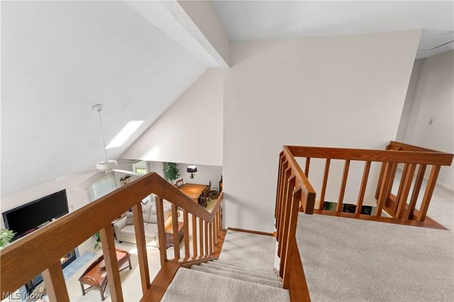 5800 Ridgeview Lane, Willoughby, OH 44094
