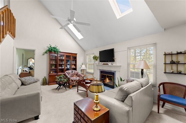 5800 Ridgeview Lane, Willoughby, OH 44094