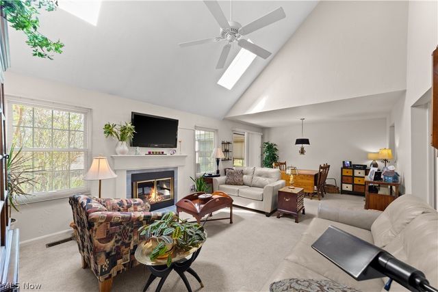 5800 Ridgeview Lane, Willoughby, OH 44094