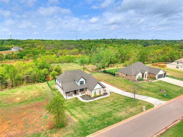 5017 Asheville Way, Choctaw, OK 73020