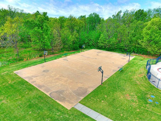 5017 Asheville Way, Choctaw, OK 73020