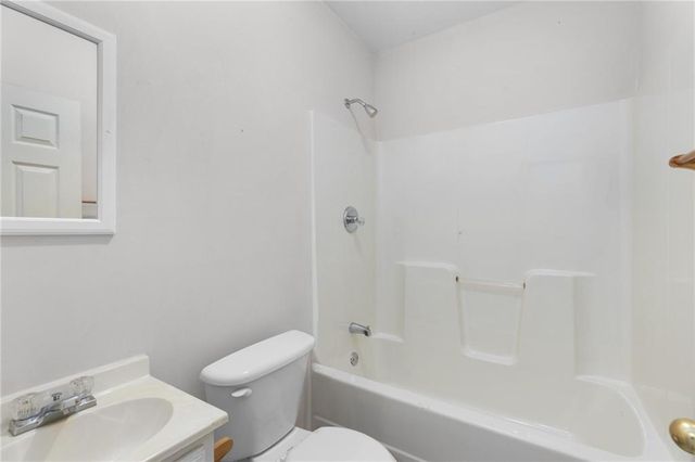 805 Springharbor Court, Woodstock, GA 30188