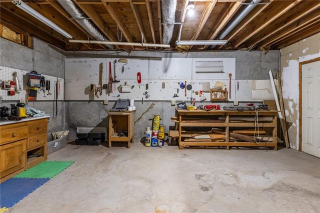 805 Springharbor Court, Woodstock, GA 30188