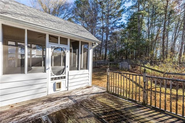 805 Springharbor Court, Woodstock, GA 30188