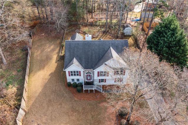 805 Springharbor Court, Woodstock, GA 30188