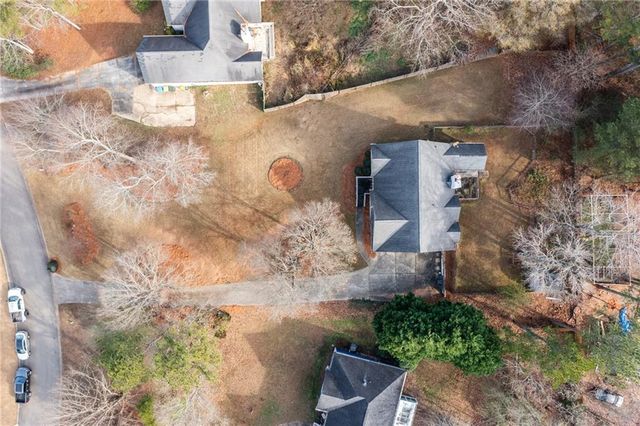 805 Springharbor Court, Woodstock, GA 30188