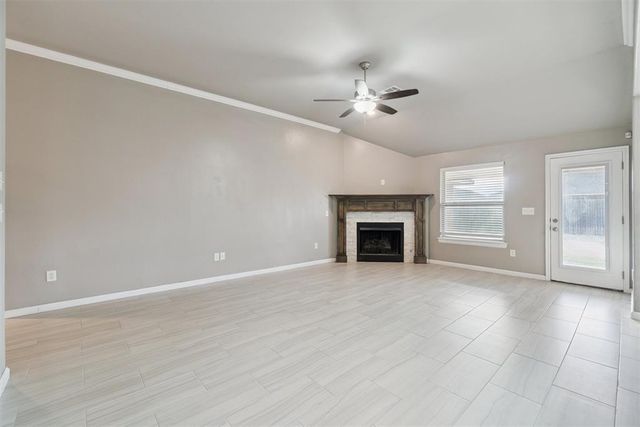 1109 Chestnut Creek Drive, Yukon, OK 73099