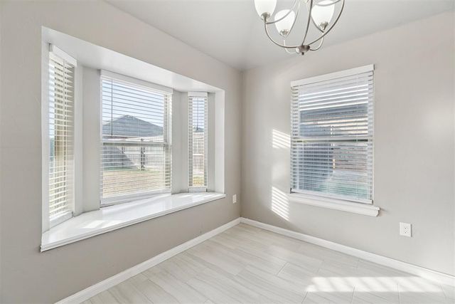 1109 Chestnut Creek Drive, Yukon, OK 73099