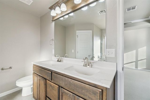 1109 Chestnut Creek Drive, Yukon, OK 73099