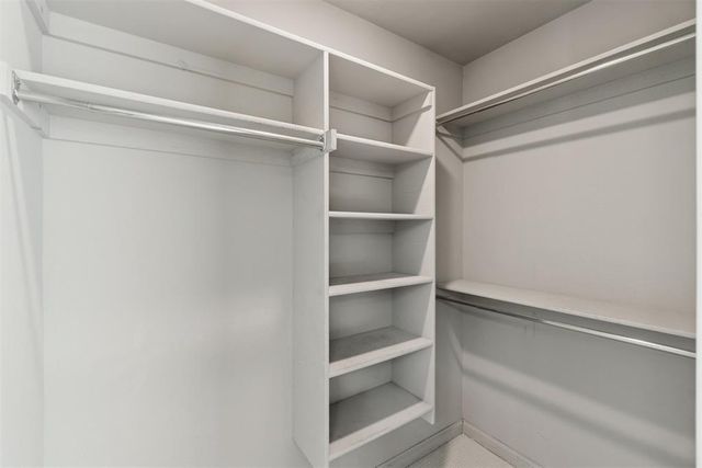 1109 Chestnut Creek Drive, Yukon, OK 73099