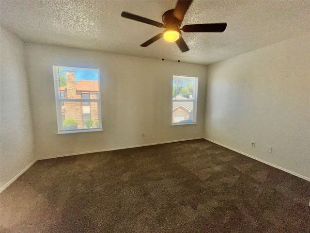 112 Brookside Drive, Duncanville, TX 75137