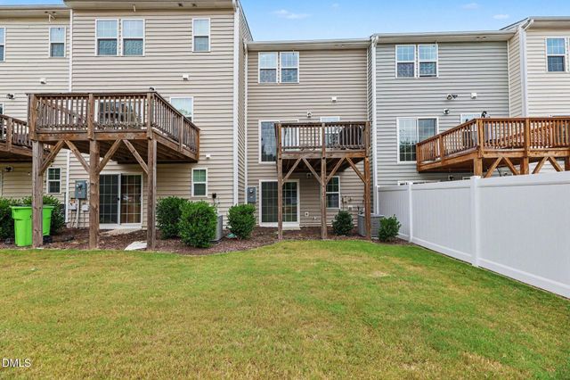 6626 Pathfinder Way, Raleigh, NC 27616