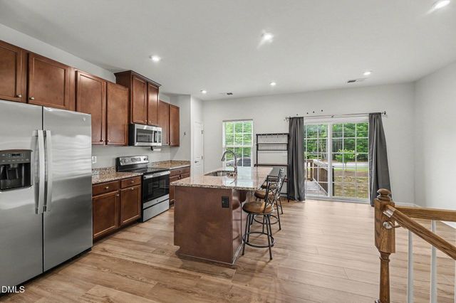 6626 Pathfinder Way, Raleigh, NC 27616