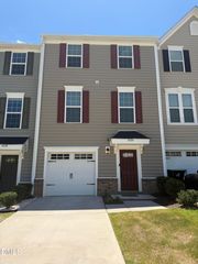 6626 Pathfinder Way, Raleigh, NC 27616